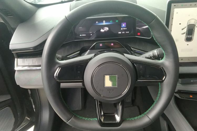 Used Zeekr 001 2022 Long-Range Dual-Motor WE Edition Steering Wheel