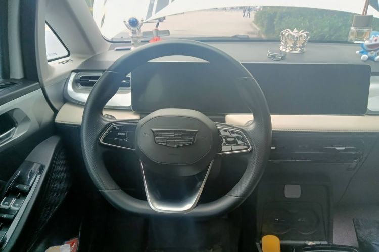 Used Geometry E Firefly 2023 320KM Cute & Handsome Tiger 5 Seats
