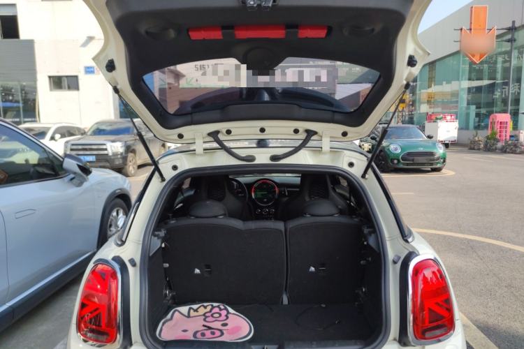 Used MINI 2019 1.5T COOPER Racing Driver
