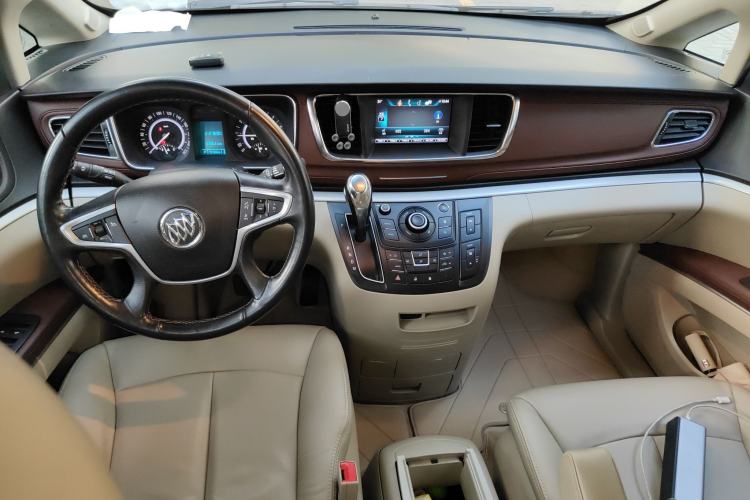 Used Buick GL8 2017 25S Luxury Version China V Standard
