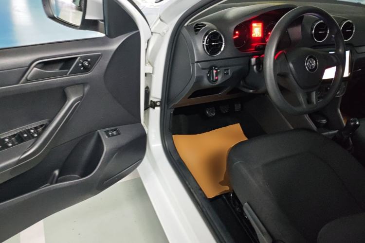 Used Volkswagen Jetta 2019 Dream Edition 1.5L Manual Fashion Version Driver Seat