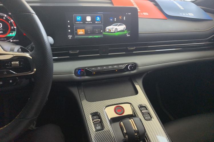 Used GAC Trumpchi EMPOW 2023 270T DCT J15 Version Audio And AC Panel