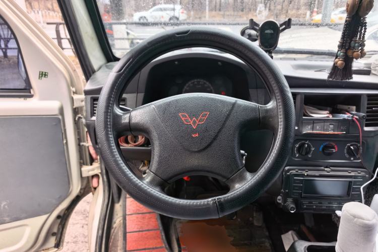 Used Wuling Zhiguang 2013 1.0L Practical Version