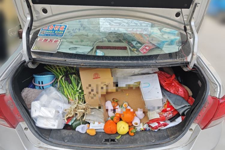 Used BAIC E Series 2013 Sedan 1.3L Manual Special Offer Edition
