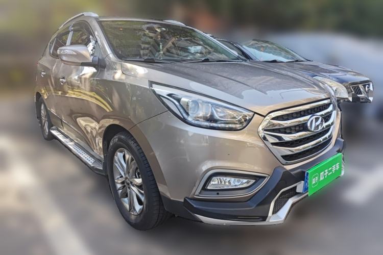 Used Hyundai ix35 2013 2.0L Automatic Two-Wheel Drive Smart GLS China IV Standard