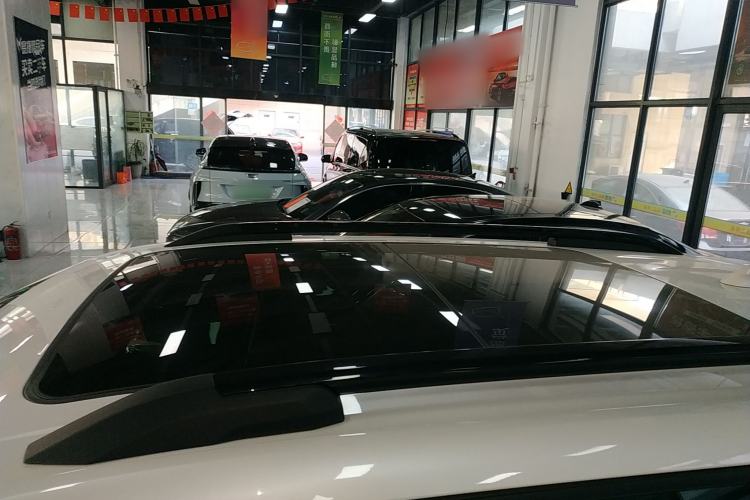 Used Chevrolet Equinox Plus 2024 102km RS Ultimate Edition
