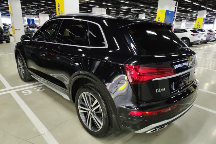Used Audi Q5L 2025 quattro 45th Anniversary Edition 40 TFSI Sporty and Dynamic Model
