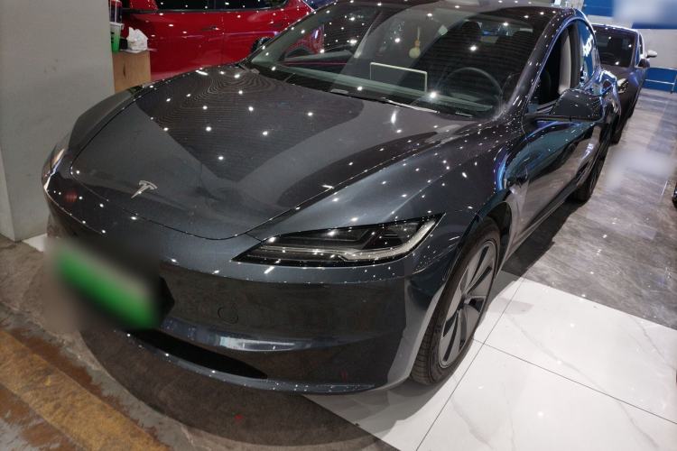 Used Tesla Model 3 2025 Rear-Wheel-Drive Version