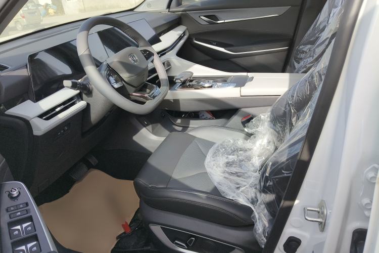 Used Changan CS75 PLUS 2025 Model, 3rd Generation Champion Edition 1.5T Jinghang Version