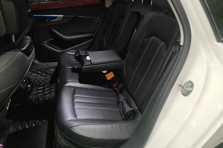 Used Audi A4L 2022 40 TFSI Luxury Dynamic Model Left Rear Seat