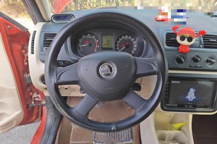 Used Skoda Fabia 2014 1.4L Manual Crystal Edition