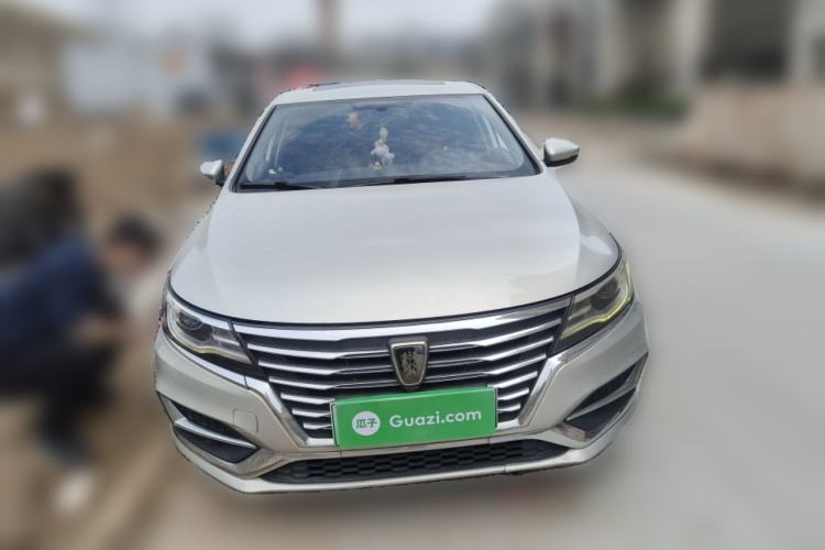 Used Roewe i6 New Energy 2017 45T Hybrid Connect & Smart Enjoyment Edition
