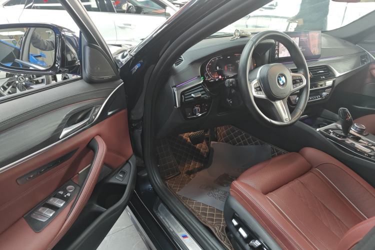 Used BMW 5 Series 2022 Second Facelift 530Li Luxury Version M Sport Package