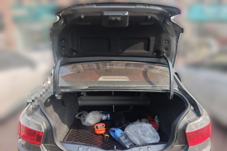 Used Citroen Elysee 2014 1.6L Manual Fashion Edition
