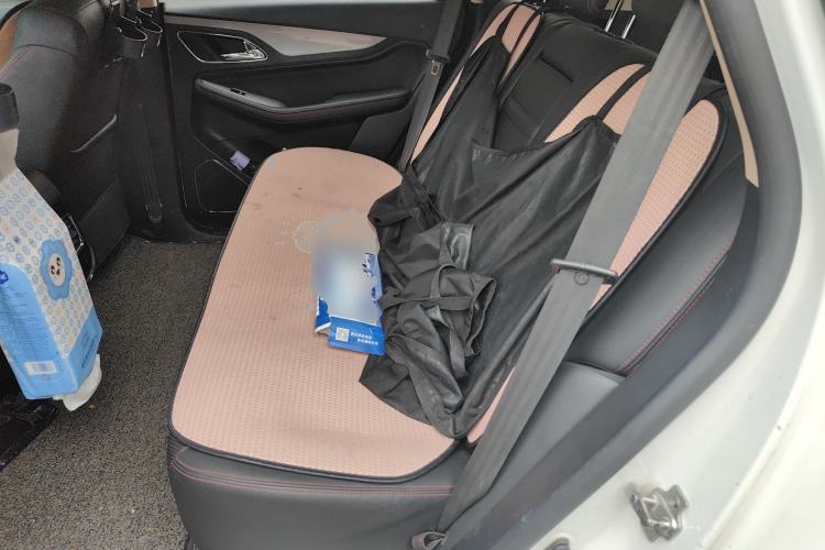 Used Baojun 560 2016 1.8L iAMT Luxury Model Left Rear Seat