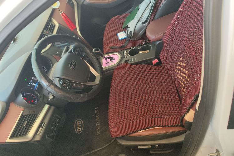 Used BYD G5 2014 1.5TID Automatic Flagship Model