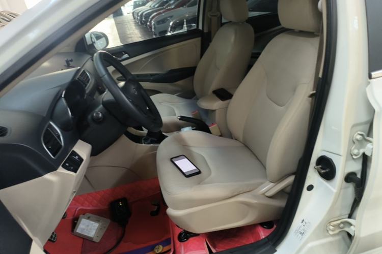 Used Chery Arrizo 3 2015 1.5L Manual High-End Version