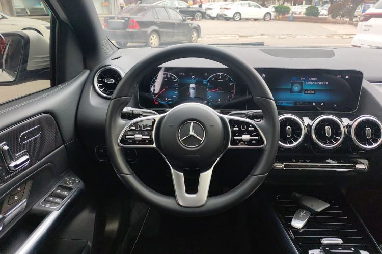 Used Mercedes-Benz B-Class 2020 B 200 Fashion Model Steering Wheel