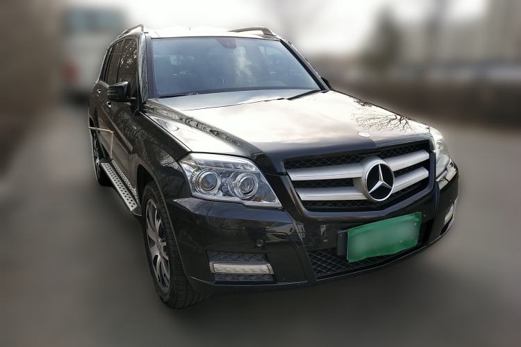 Used Mercedes-Benz GLK-Class 2012 GLK 300 4MATIC Fashion Model Front Right 45 Deg