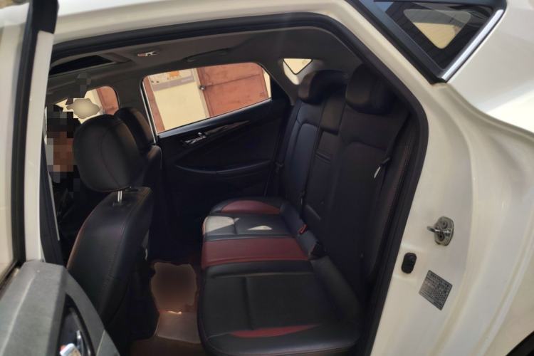 Used CHANGAN Eado 2015 1.6L Manual Junku Model China IV Standard
