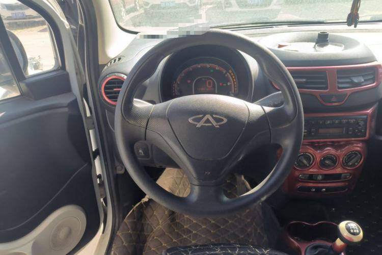 Used Chery QQ 2013 1.0L Manual Happy Edition