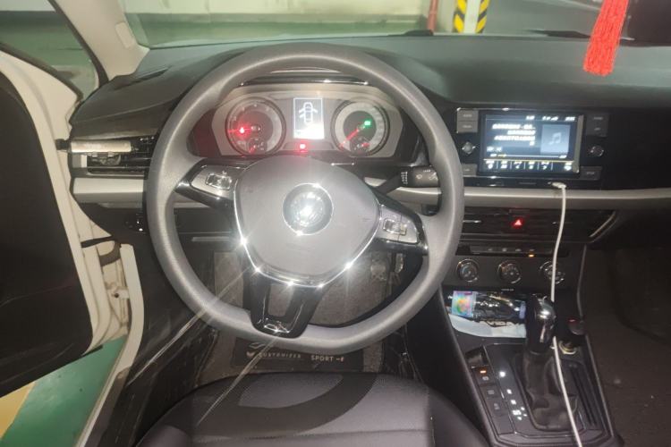 Used Volkswagen Lavida 2019 1.5L Automatic Comfort Edition China VI Standard Steering Wheel