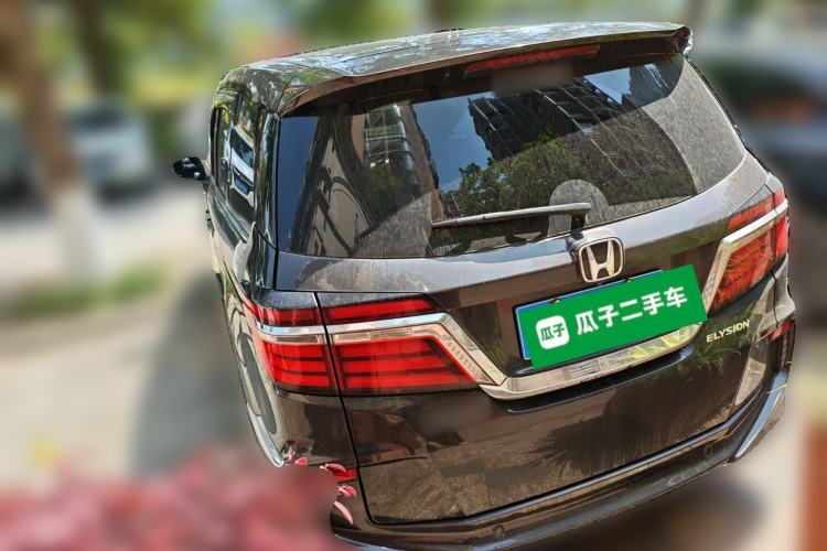 Used Honda Elysion 2016 2.4L Supreme Edition Rear Left 45 Deg