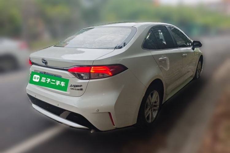 Used Toyota Levin 2019 Dual-Engine 1.8H E-CVT Luxury Edition China VI Standard

