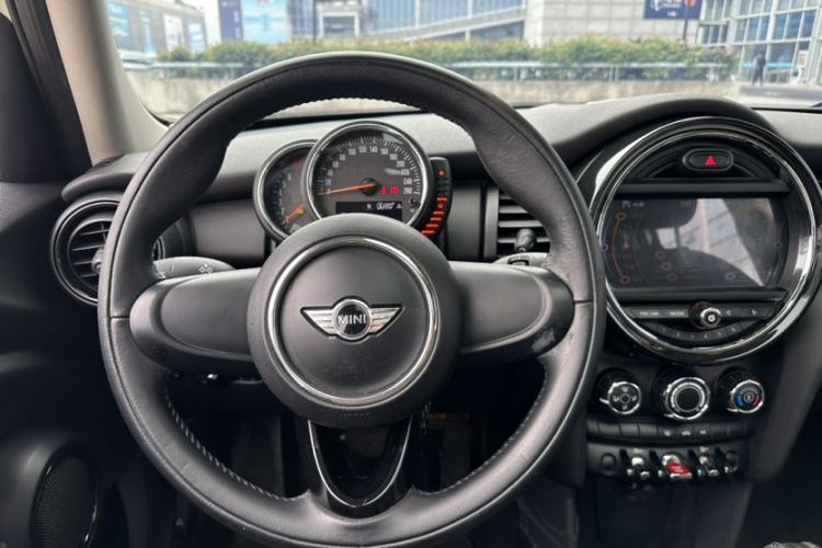 Used MINI 2016 1.2T ONE Five-Door Edition
