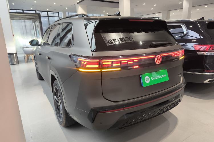 Used Volkswagen Teramont 2025 Tiguan Pro 450TSI Four-Wheel Drive Summit Edition
