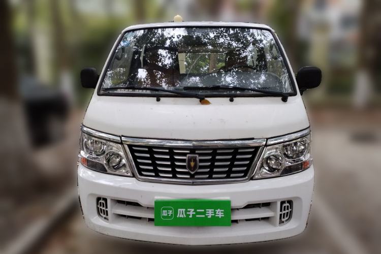 Used Jinbei Hiace 2011 2.0L 5th Generation Kuaiyunwang Standard Version 4G19 Front