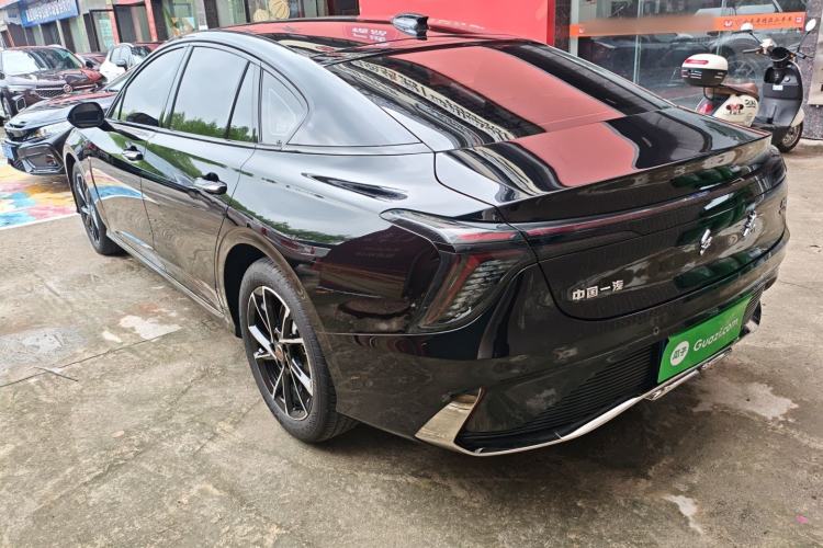 Used Hongqi H6 2025 2.0T ZhiMei Edition Rear Left 45 Deg