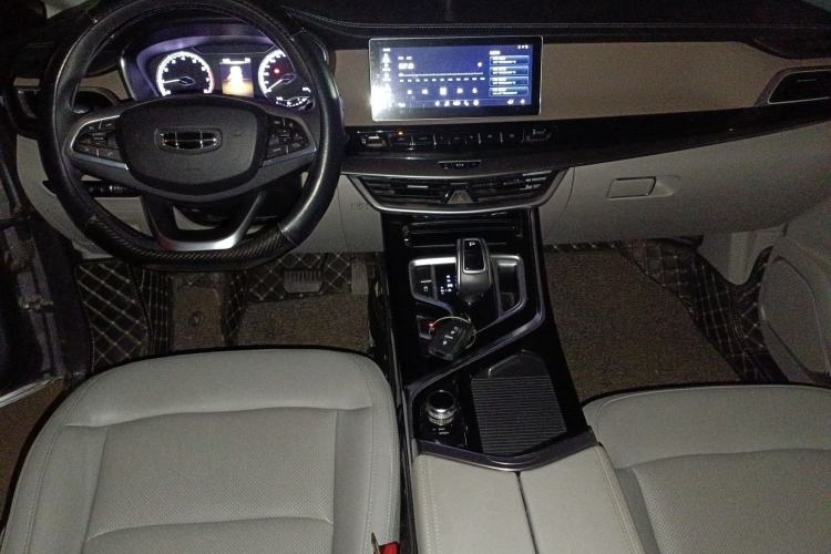 Used Geely Auto Jiajie 2019 1.8TD Automatic Enjoyment Model Center Console