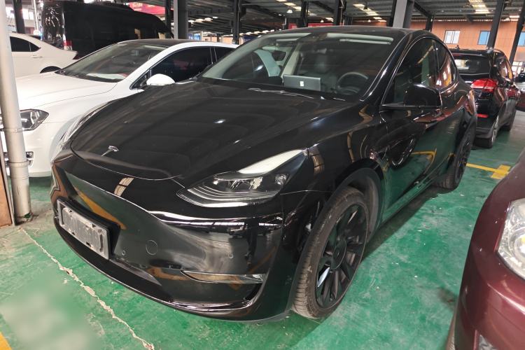 Used Tesla Model Y 2021 Long-Range All-Wheel-Drive Version