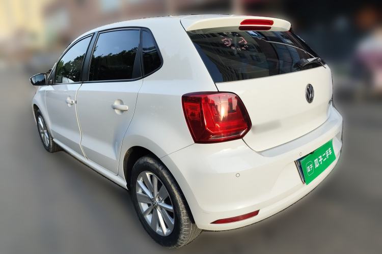 Used Volkswagen Polo 2016 1.6L Automatic Comfort Model
