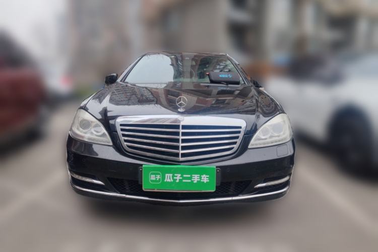 Used Mercedes-Benz S-Class 2012 S 300 L Business Standard Model
