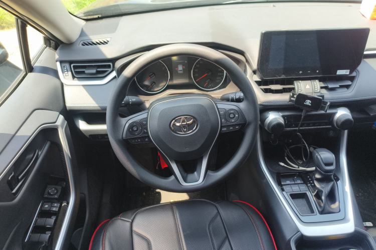 Used Toyota RAV4 2024 2.0L CVT Two-Wheel Drive Urban Edition
