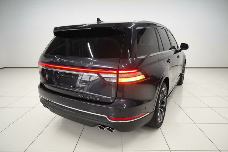 Used Lincoln Aviator 2020 3.0T V6 All-Wheel Drive Executive Version
