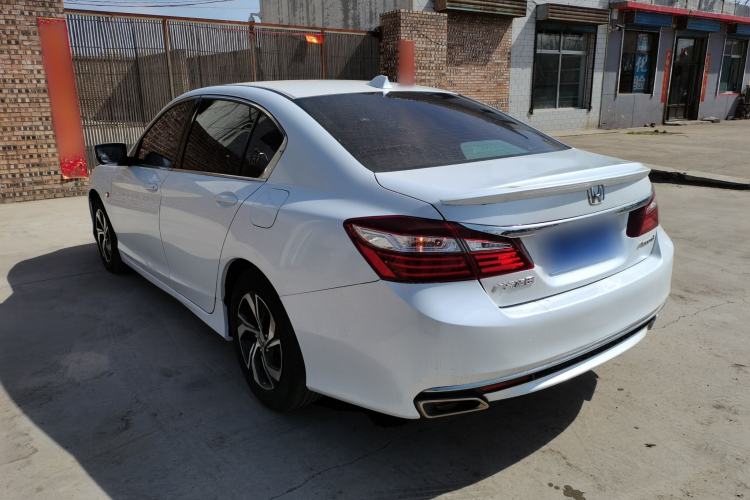 Used Honda Accord 2016 2.0L Comfort Edition
