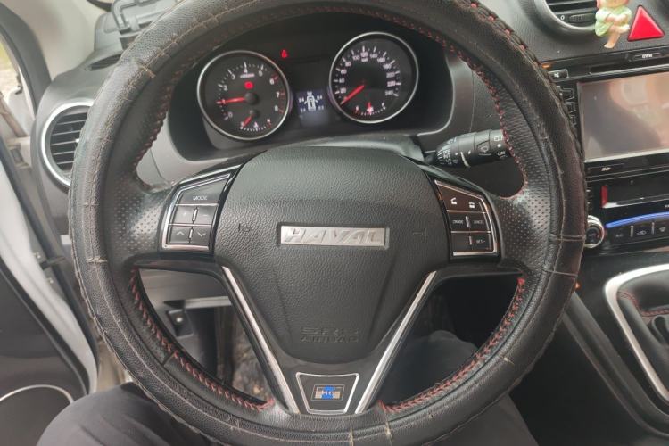 Used Haval H6 2016 Upgraded Model 1.5T Manual Two-Wheel Drive Elite Version
