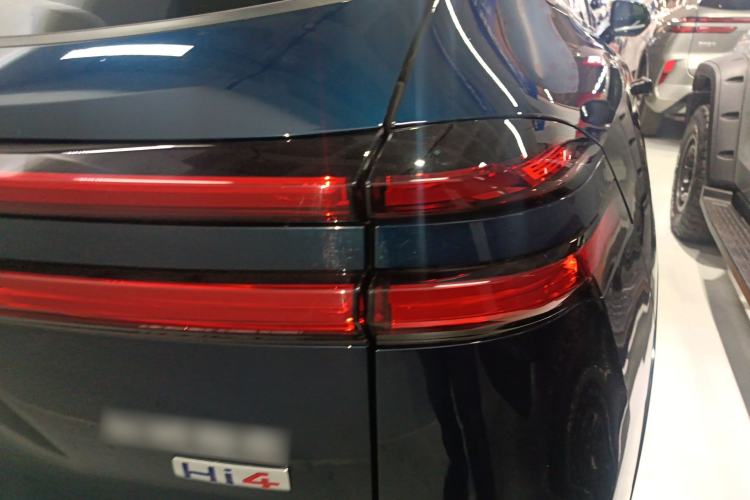 Used Wey Mocha New Energy 2024 Hi4 Four-Wheel Drive Long-Range Version
