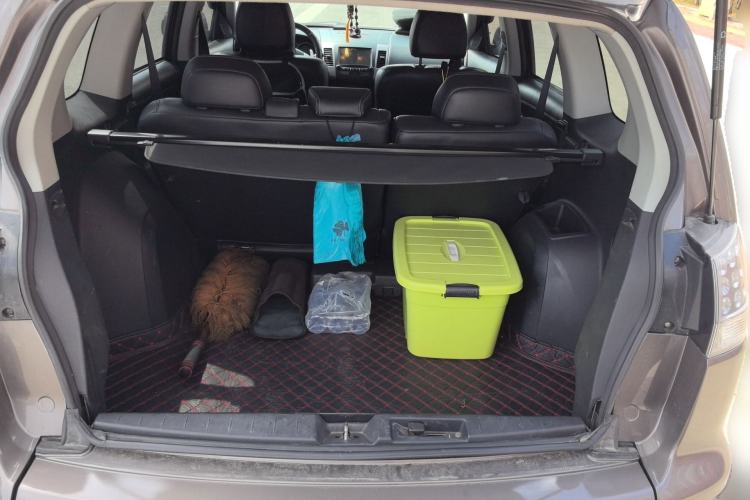 Used Mitsubishi Outlander 2011 Kicks 2.4 Fashion Edition