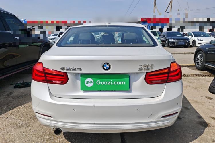 Used BMW 3 Series 2017 318i Fashion Model
