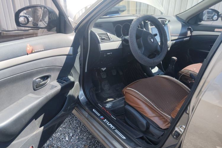 Used Nissan Sylphy 2019 Classic 1.6XE+ Manual SmartConnect Leading Edition Driver Seat