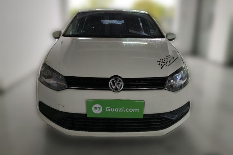 Used Volkswagen Polo 2014 1.4L Manual Fashion Edition Front