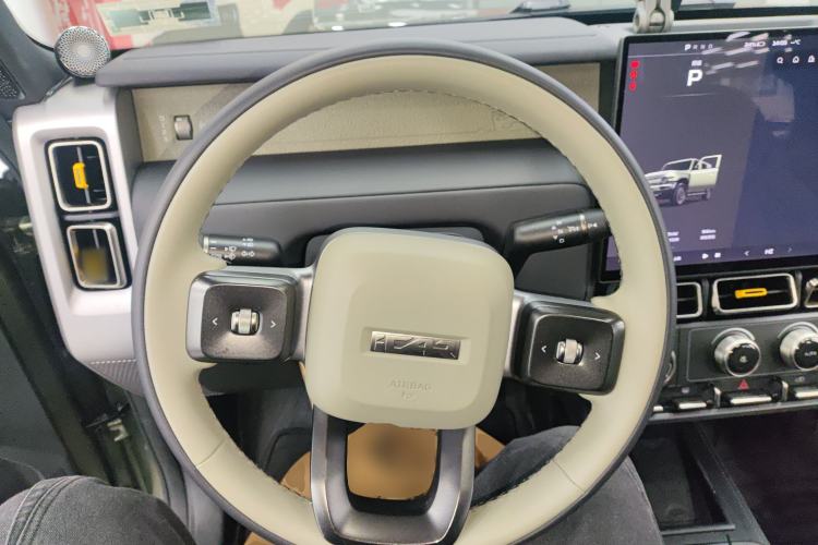 Used iCAR V23 2025 401 Two-Wheel Drive Intelligent Driving Version Steering Wheel