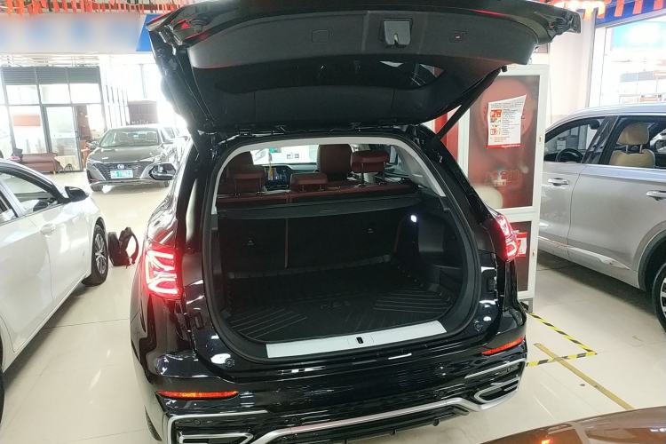 Used Hongqi HS5 2023 2.0T Qixiang Pro Edition Trunk
