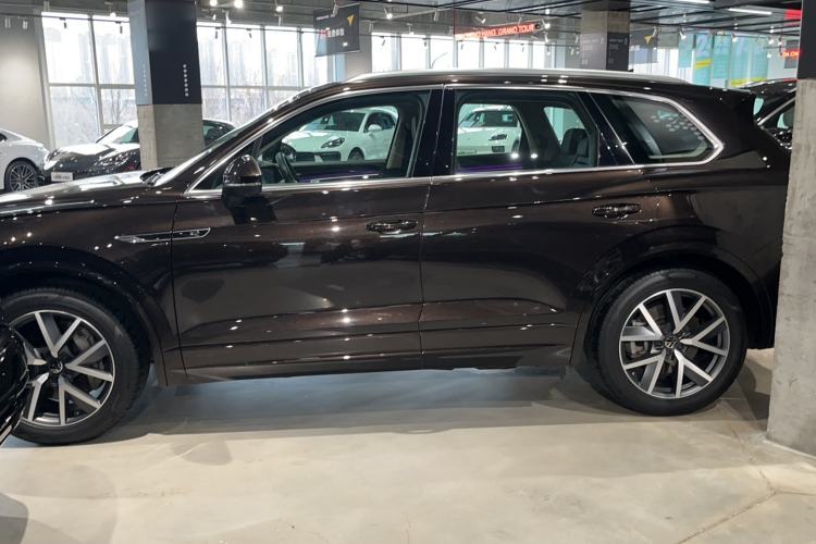 Used Volkswagen Touareg 2022 3.0 TSI Prestige Edition Classic Sport Package
