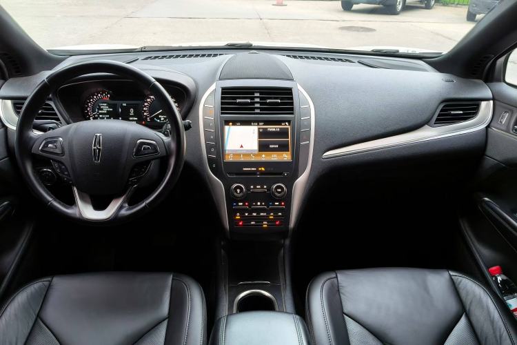 Used Lincoln MKC 2017 2.0T Two-Wheel Drive Deluxe Edition