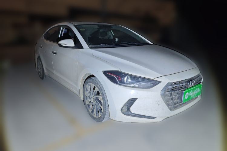 Used Hyundai Elantra (6th Generation / Lingdong) 2019 1.5L CVT Smart & Luxurious Trim Front Right 45 Deg